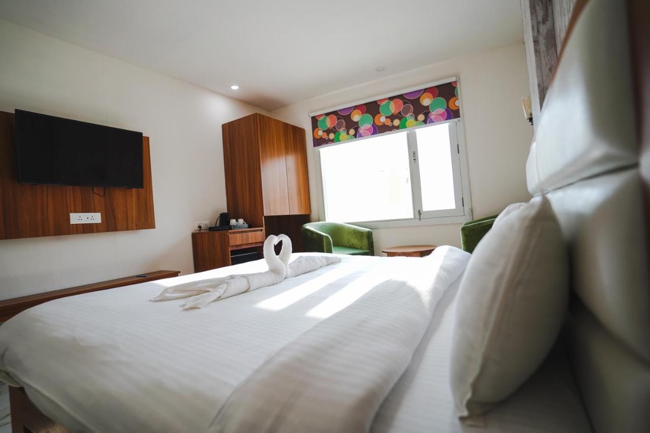 Hotel Northwind, Kharar, Mohali Eksteriør bilde