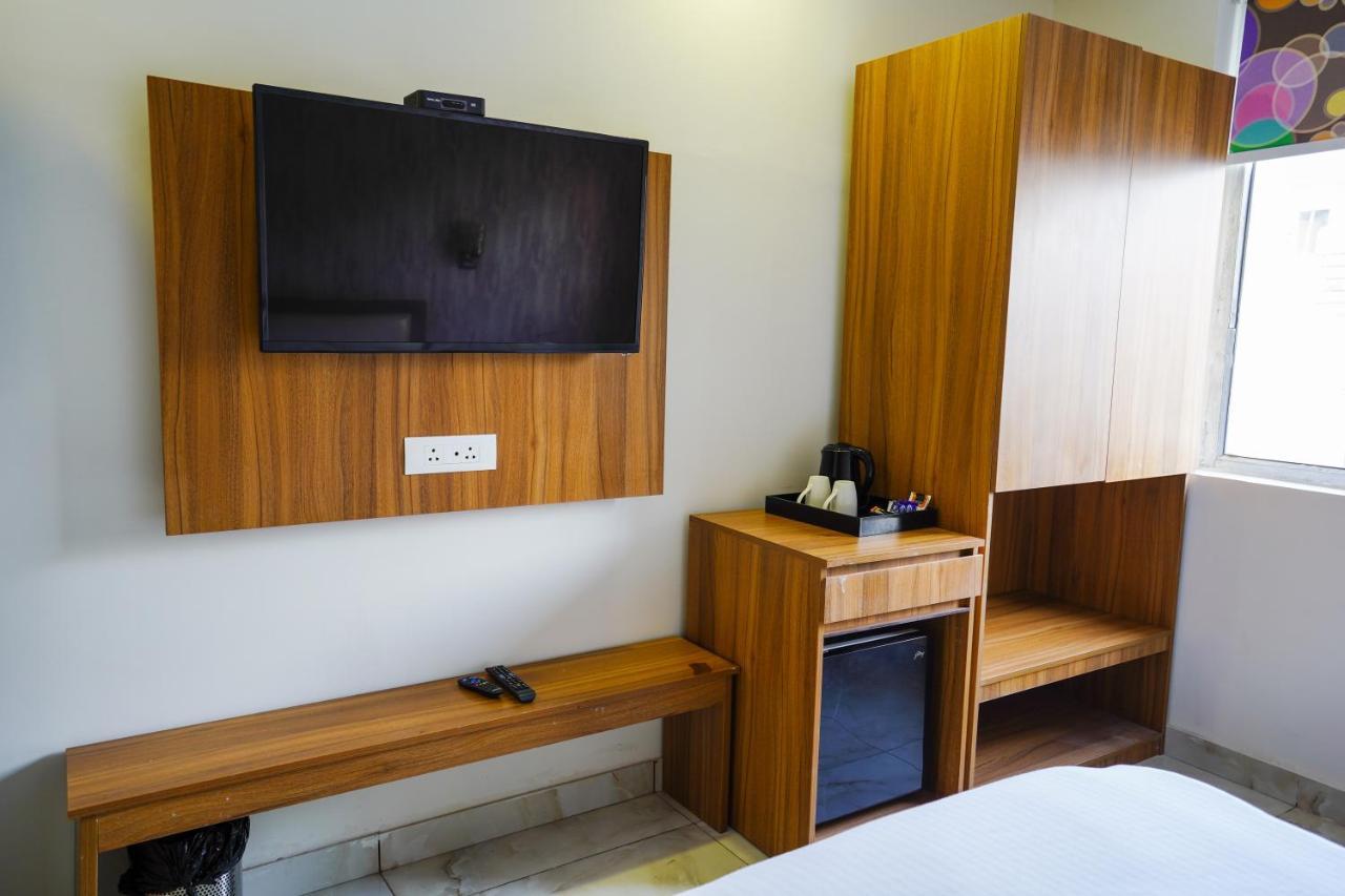 Hotel Northwind, Kharar, Mohali Eksteriør bilde
