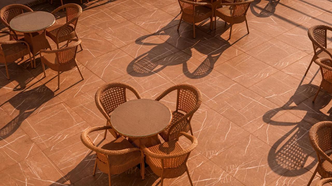 Hotel Northwind, Kharar, Mohali Eksteriør bilde